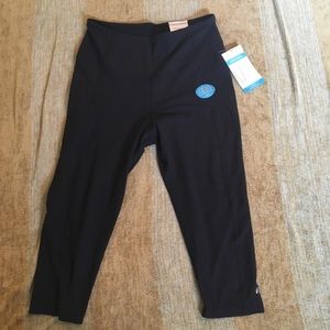 Marika 3/4 Black Leggings